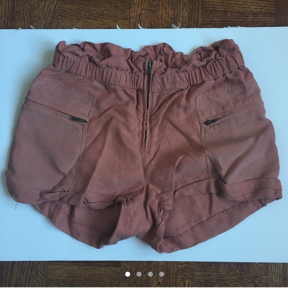 Aritzia Wilfred Cotton Blend Shorts - Picture 1 of 4